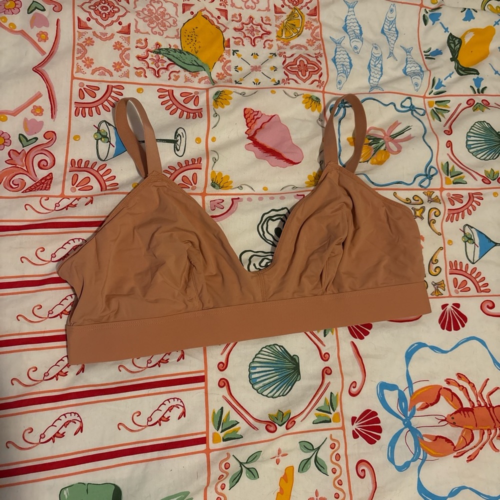 Seamless Tan Bralette